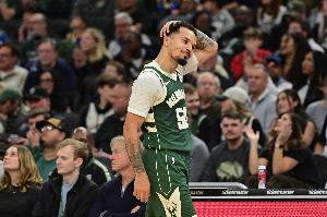 綠色地板！科爾·安東尼談NBA杯：必須好好打一場(chǎng) 肯定會(huì)超盡興的