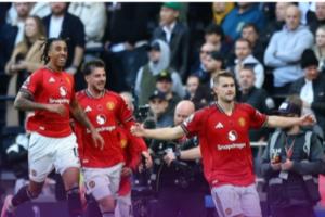 詹俊：曼聯(lián)終結(jié)對(duì)熱刺連敗，斗志可嘉 熱刺下半場(chǎng)的換人很成功