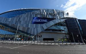 上賽季歐聯(lián)擊敗對手奪冠，熱刺主場球迷歌唱：我們是歐洲冠軍！