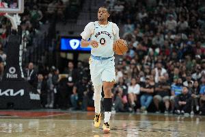 現(xiàn)場教學！索漢拼下前場板補扣不中 凱爾登同位置補籃打進