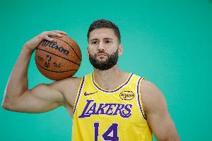 首秀要來了？今天湖人客戰(zhàn)老鷹 克萊伯升級(jí)為可以出戰(zhàn)