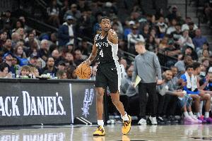 米奇·約翰遜談?？怂梗簱碛羞@樣一位經驗豐富的球員是件幸事