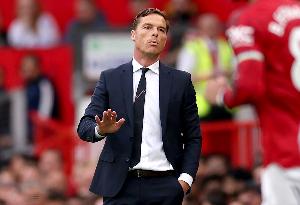 帕克談不敵西漢姆：我們開局表現(xiàn)很好，但關(guān)鍵時刻不夠?qū)Ｗ? >
                                        </div>
                                    </div>
                                    <div   id=