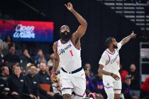 ??啥東西??！快船上半場三分球合計14中1&命中率7% 太陽22中10