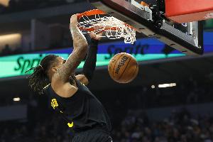 解說：理查德攻防成熟&適應(yīng)勇士打法 球隊(duì)很需要新鮮血液的加入