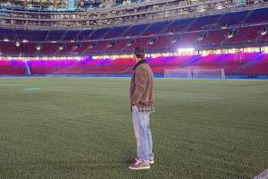 念舊！梅西曬照參觀新諾坎普：昨晚我回到了曾讓我魂?duì)繅?mèng)繞的地方