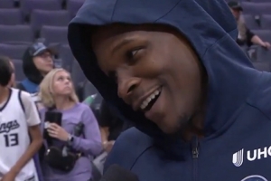 贈送球迷球衣！華子：當年雷霆KD來我家鄉(xiāng)比賽 我也曾想要他球衣