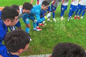 青島海牛戰(zhàn)平山東泰山， 韓鵬：其實換的人也都屬于常規(guī)換人