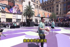 和本山大叔太像了！趙本山兒子趙大牛在東北籃球明星賽現(xiàn)場唱歌