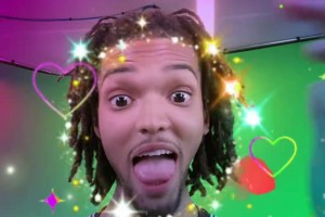 背后必有漢人指點??籃網(wǎng)扎威自拍抖音，這BGM+美顏太炸裂！