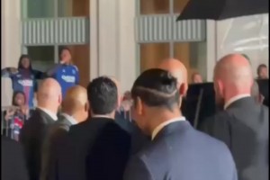 亞馬爾在巴黎球迷的噓聲中離開金球獎頒獎典禮