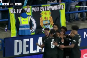 曼城2-0領先！福登送助攻，薩維尼奧左路小角度爆射破門