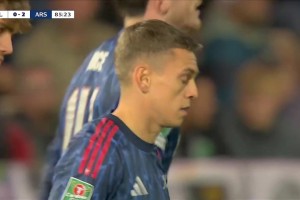 阿森納鎖定勝局！特羅薩德遠(yuǎn)射破門，薩利巴長(zhǎng)傳助攻