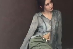 不愧是時(shí)尚達(dá)人！美娜這衣品符合吧友們的審美嗎？??