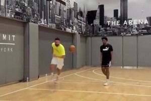 帕克這旋風(fēng)小陀螺，也是當(dāng)年一道靚麗的風(fēng)景線啊