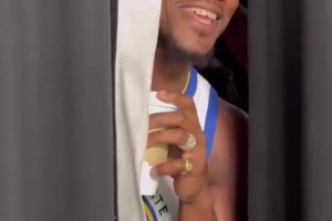 勇士媒體日 希爾德讓巴特勒多看鏡頭 JB暴擊調侃你叫的像海豚