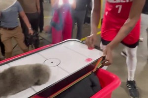 杜蘭特單挑火箭熊！真是一場勢均力敵的比賽??