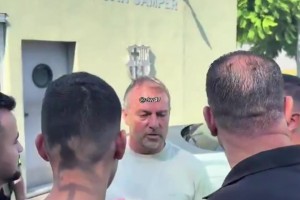 當面批評教育！巴薩球迷不尊重安保人員激怒了弗里克