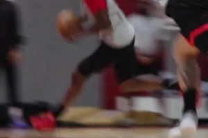 油箱全是油！杰夫格林訓(xùn)練賽上演滑翔單臂暴扣！