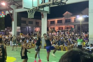 數(shù)據(jù)碾壓卻無(wú)獎(jiǎng)！15年總決賽MVP 該給庫(kù)里還是一哥？