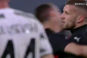 愛穿外套的奧利塞！于帕梅卡諾和奧利塞訓(xùn)練中的對抗！