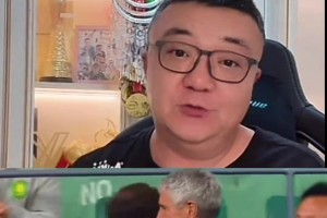 曾經(jīng)的梅阿查國王！阿德里亞諾在里約的貧民窟里過著快樂的生活?