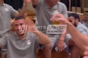 薩拉赫梅開(kāi)二度率埃及晉級(jí)世界杯！賽后和隊(duì)友跳舞慶祝