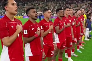 不熟？國歌還沒奏完印尼歸化球員就鼓掌，意識到不對繼續(xù)唱??