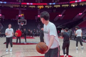 訓(xùn)練師此前曾言：楊瀚森比所有中國大個子都快，甚至比約基奇還快