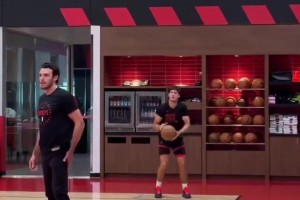 彈無(wú)虛發(fā)！謝潑德訓(xùn)練底角三分9中9