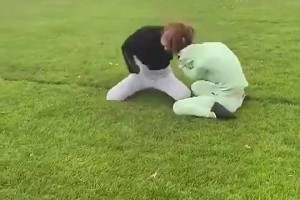 場上有仇場下解決！女足球員線下約架單挑