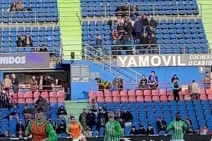 范志毅女兒真的是富二代級別！皮膚好身材好又不擔心錢包??