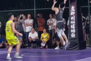 艾特出你兄弟中打球最像他的。。。。