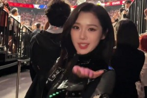 身材都闊以??！NBA中國賽上籃網(wǎng)的這些啦啦寶貝你喜歡嗎？