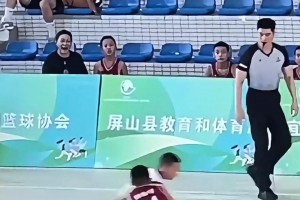 楊毅：扣籃大賽現(xiàn)在變成這樣就賴詹姆斯，他要參加肯定能帶起來