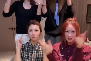 趙繼偉和高詩(shī)巖媳婦一起跳舞！他們這個(gè)閨蜜團(tuán)顏值都好高啊??