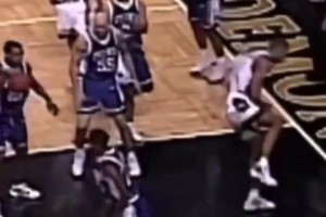 歷史最強(qiáng)狀元秀！大學(xué)時(shí)期鄧肯恐怖的統(tǒng)治力！攻防大殺器！