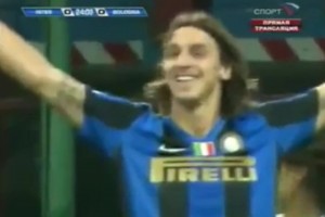 恐怖連線！阿德助攻伊布蝎子擺尾破門！穆帥：這也能進？