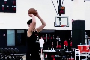 三分命中率40%！楊瀚森投籃顯著提升 開拓者助教功不可沒??