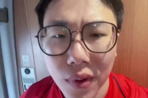 孔祥宇：天吶！揭幕戰(zhàn)打出了總決賽搶七既視感！申京這要進(jìn)一陣啊