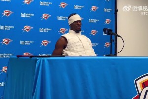 亞歷山大談爭議判罰：杜蘭特最后起碼叫了3次暫停！但裁判可能沒注意到！