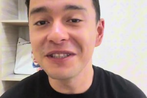 解說(shuō)依力：湖人這邊問(wèn)題很大，防守不行就算老詹回來(lái)也不頂事啊