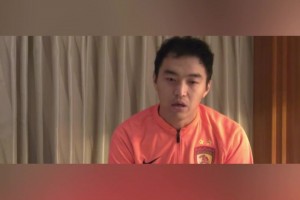 馮瀟霆曾落淚回應(yīng)低級(jí)失誤丟球：全國都在罵我，回家不敢出門！
