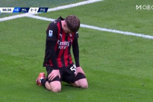 錯(cuò)失絕殺！薩勒馬科爾斯一條龍過(guò)人捅射偏出！這球進(jìn)了就太神了！