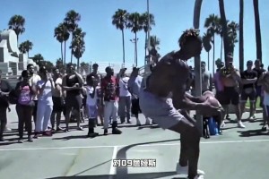 霍華德當(dāng)年單換詹姆斯？楊毅：換不了！