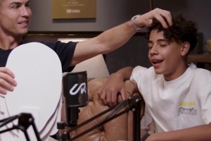 C羅前隊(duì)友：C羅至少還有兩大生涯目標(biāo)：千球+和迷你羅父子同臺(tái)