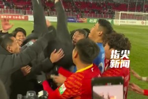 8年的等待！現(xiàn)場(chǎng)沉浸式感受遼寧鐵人沖超現(xiàn)場(chǎng)??