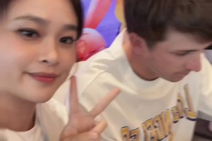 爆砍51+10+9！美女博主曬出此前與里夫斯的同框合影