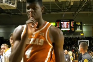 這么恐怖的畫(huà)風(fēng)，有選秀權(quán)你不選？