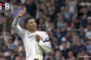 貝皇漸入佳境！巴爾韋德長(zhǎng)傳，貝林厄姆內(nèi)切晃開(kāi)防守遠(yuǎn)射破門！